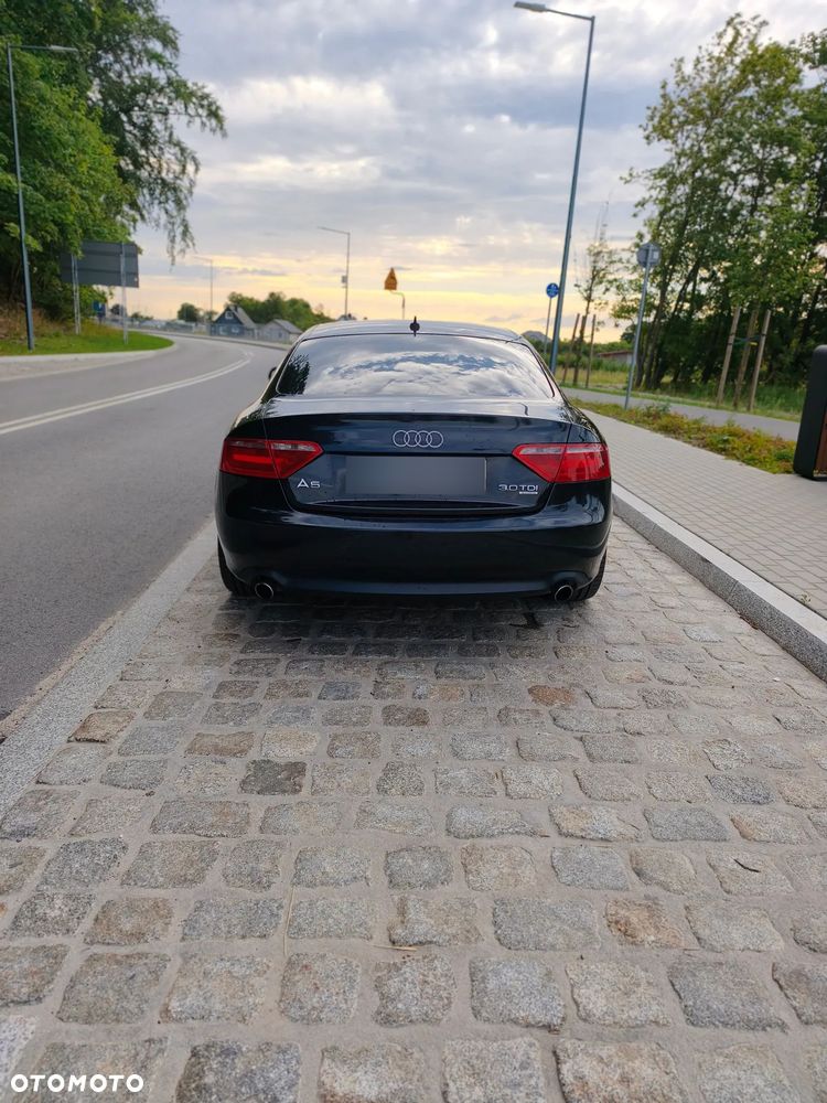 Audi A5 Coupé - 5