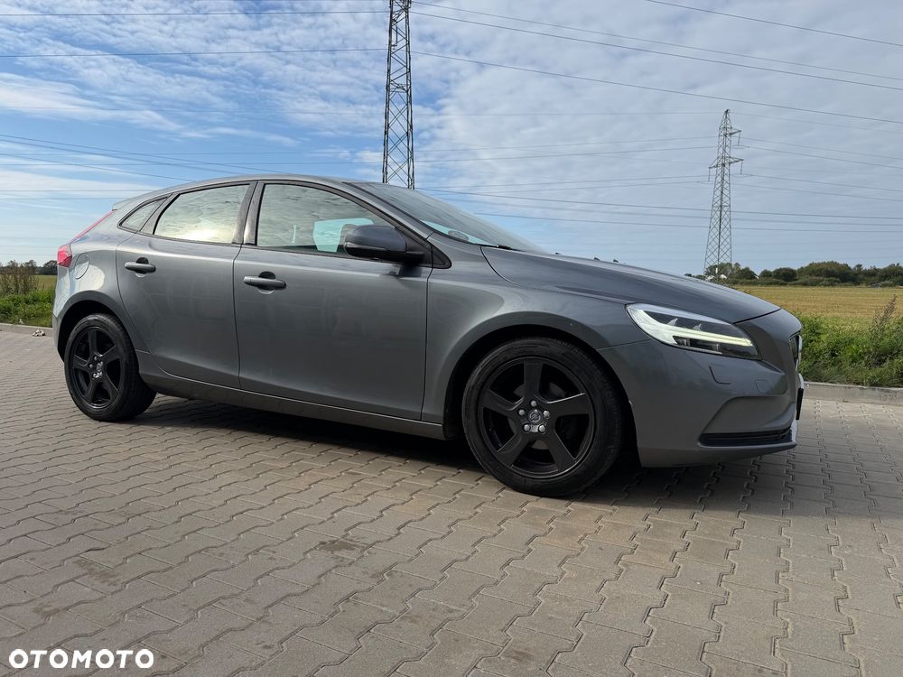 Volvo V40 D2 Kinetic - 2