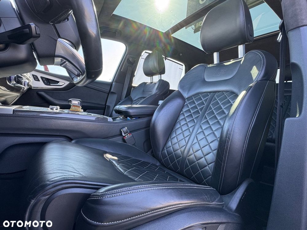 Audi SQ7 - 16
