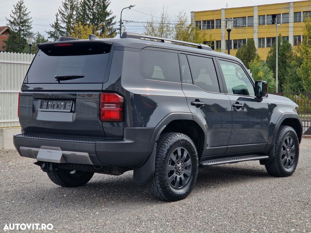 Toyota Land Cruiser 250 - 5