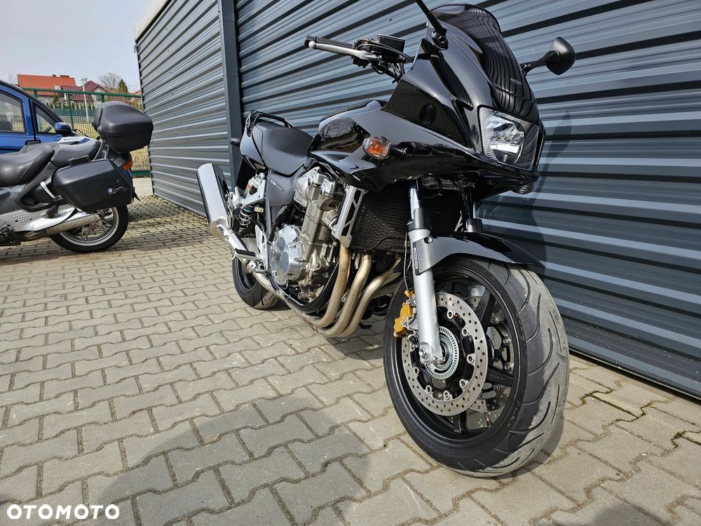 Honda CB - 17