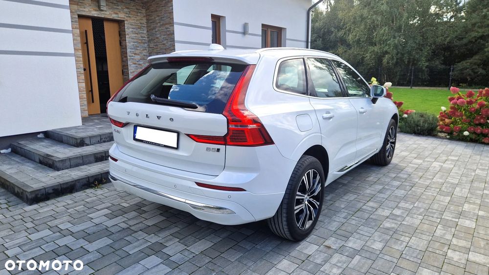 Volvo XC 60 B5 B AWD Momentum Pro - 8