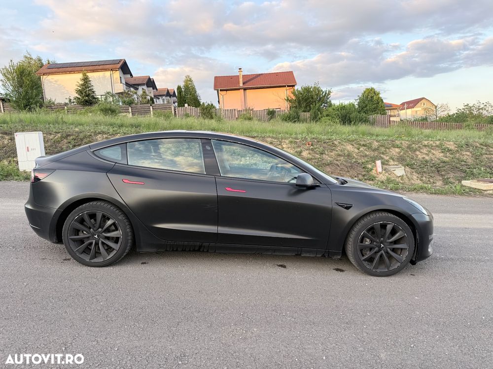 Tesla Model 3 Langstreckenbatterie Allradantrieb Dual Motor - 14