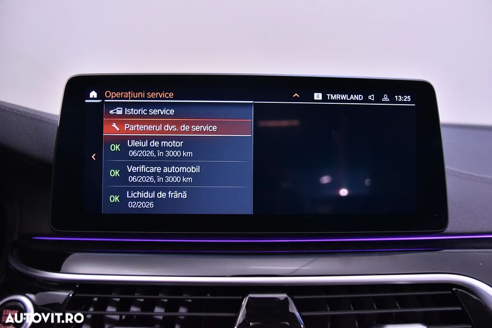 BMW Seria 5 520i Aut. - 23