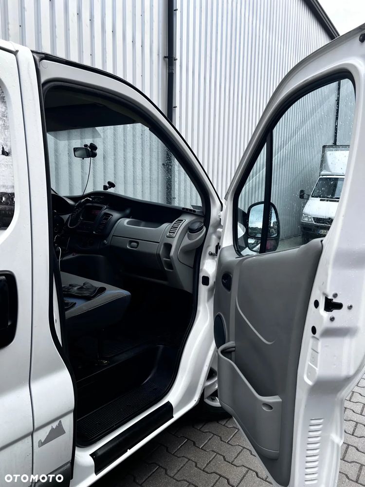 Renault TRAFIC - 14