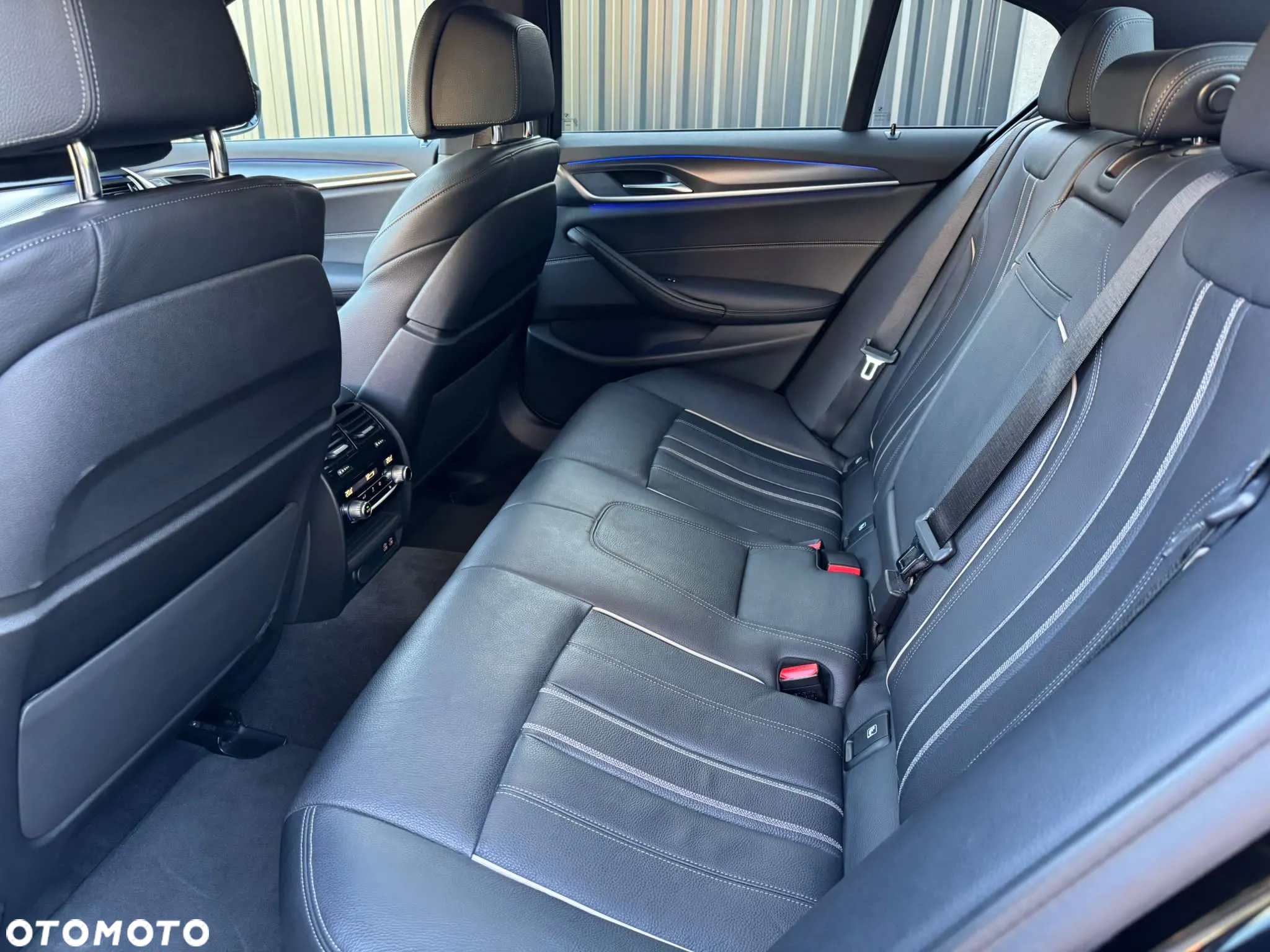 BMW Seria 5 530i M Sport Edition - 26