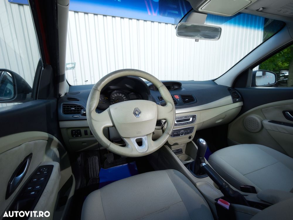Renault Fluence 1.5dCi Dynamique - 6