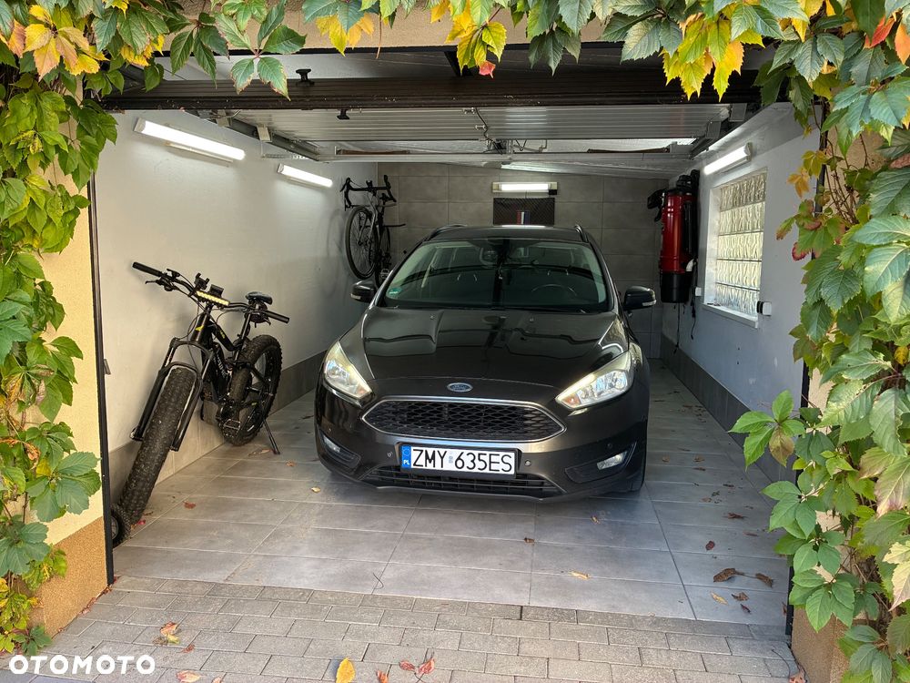 Ford Focus - 9