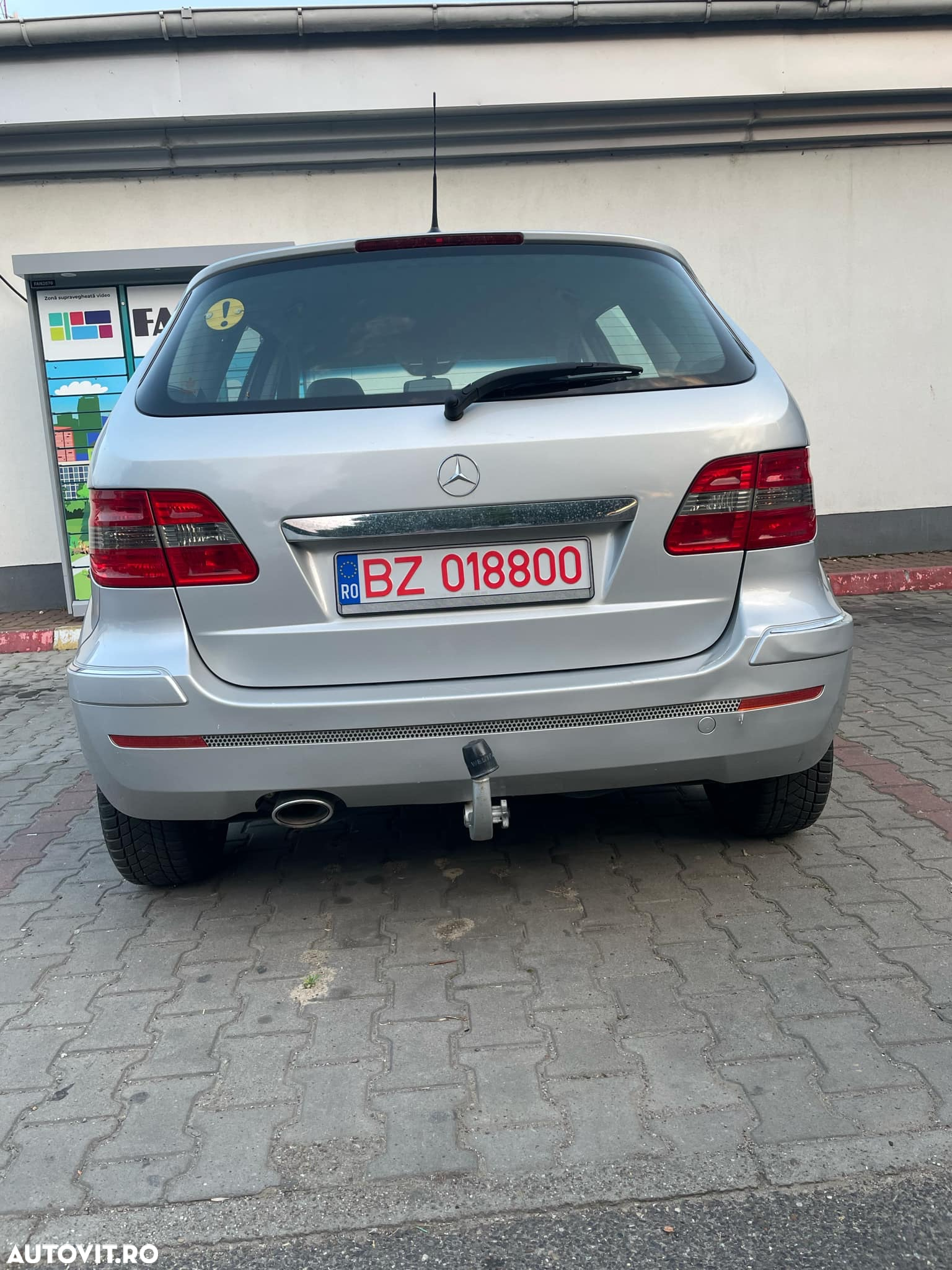 Mercedes-Benz B 200 CDI - 4