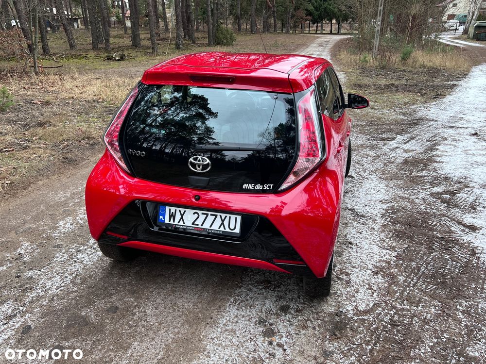 Toyota Aygo x-play - 6