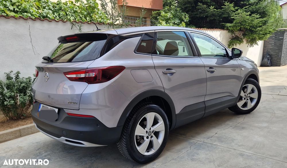 Opel Grandland X 1.2 Turbo START/STOP Innovation - 6