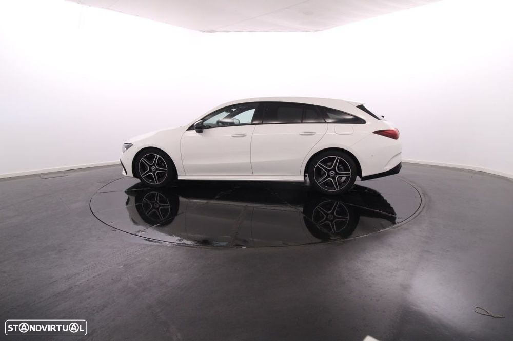 Mercedes-Benz CLA 180 d Shooting Brake AMG Line Aut. - 3