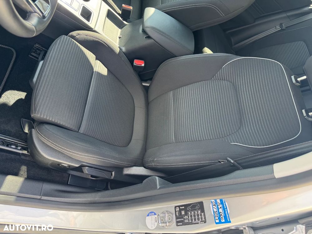 Ford Focus 1.5 EcoBlue Start-Stopp-System Aut. TITANIUM X - 20