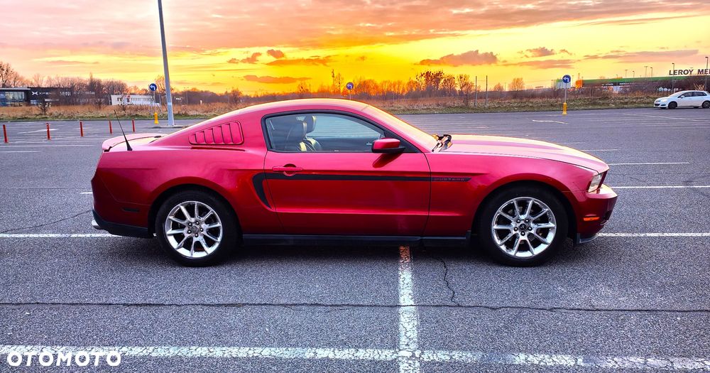 Ford Mustang 3.7 V6 Premium - 1