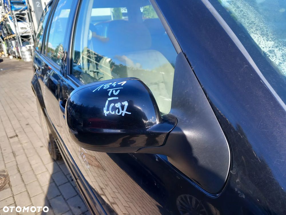 VW GOLF IV LUSTERKO PRAWE PRZEDNIE PRAWY PRZÓD KOLOR: LC9Z - 1