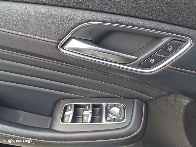 MG EHS 1.5 T-GDI Plug-in Hybrid Luxury - 16