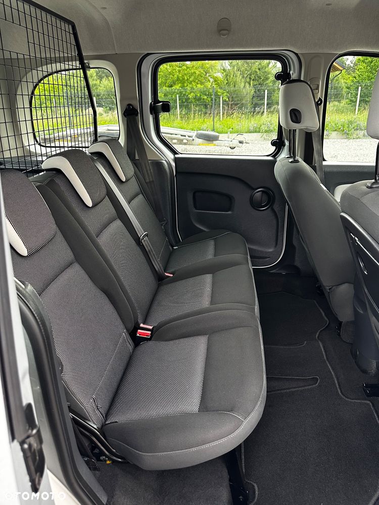 Renault Kangoo 1.6 16V 105 Privilege - 14