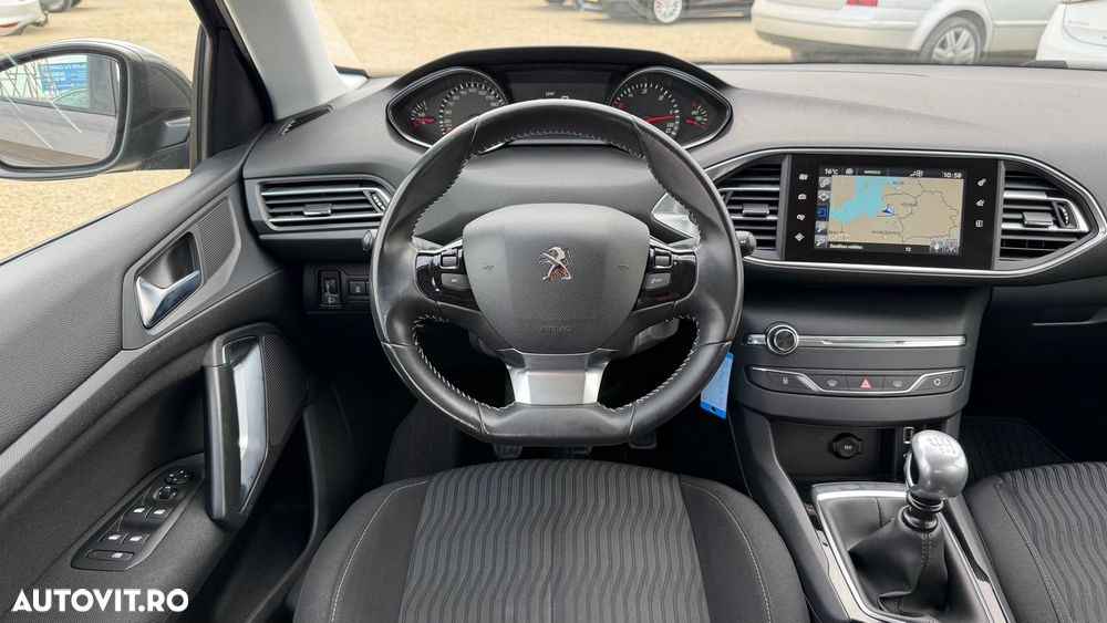 Peugeot 308 e-HDi 115 Stop & Start Niveau 2 Business-Line - 10