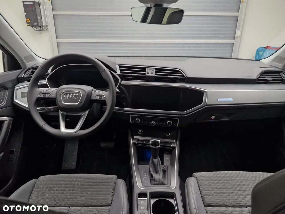 Audi Q3 Sportback - 7
