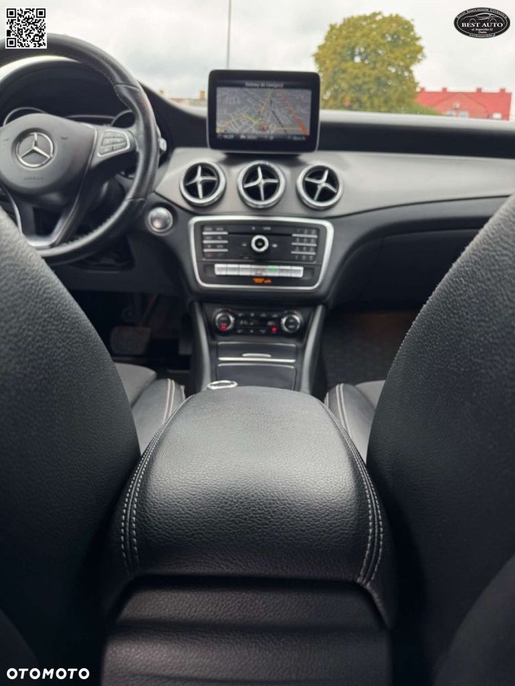 Mercedes-Benz CLA - 35