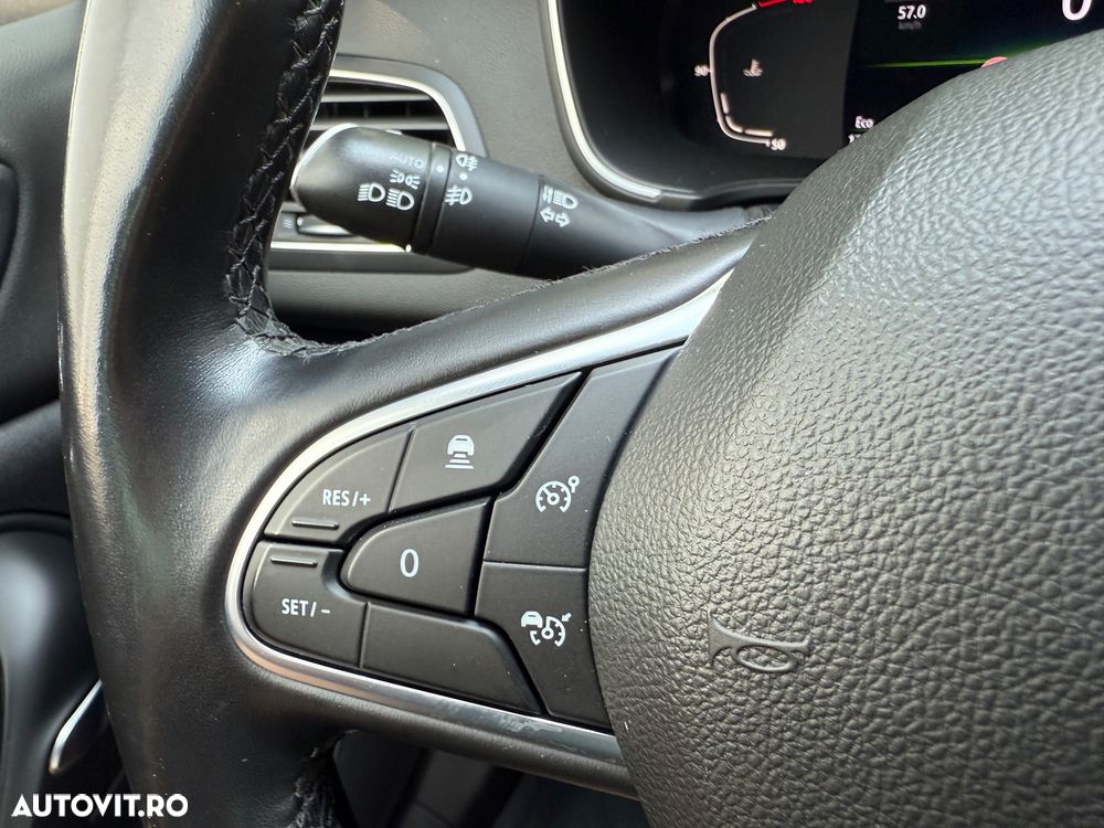 Renault Megane Blue dCi 116 EDC Intens - 26