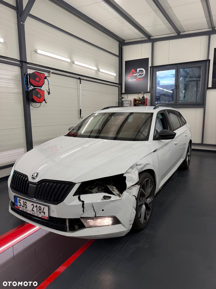 Skoda Superb 2017 photo 5