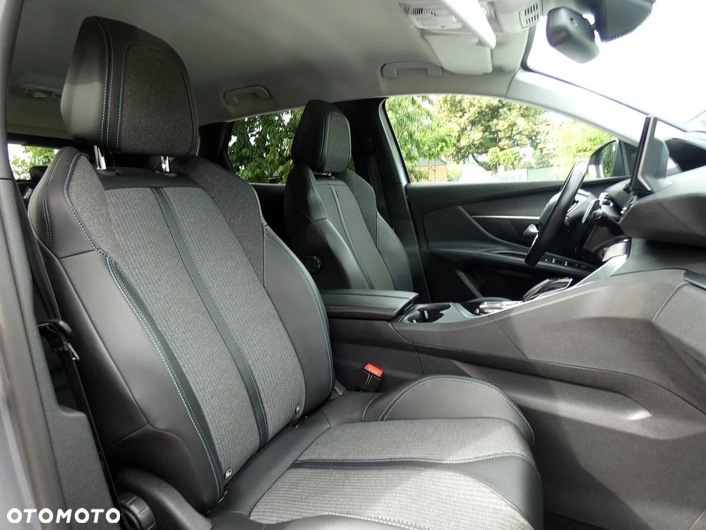 Peugeot 3008 - 21