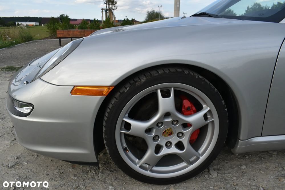 Porsche 911 Carrera S - 20