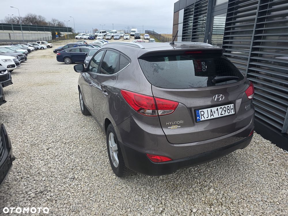 Hyundai ix35 1.7 CRDi 2WD UEFA EURO 2012 Edition - 7