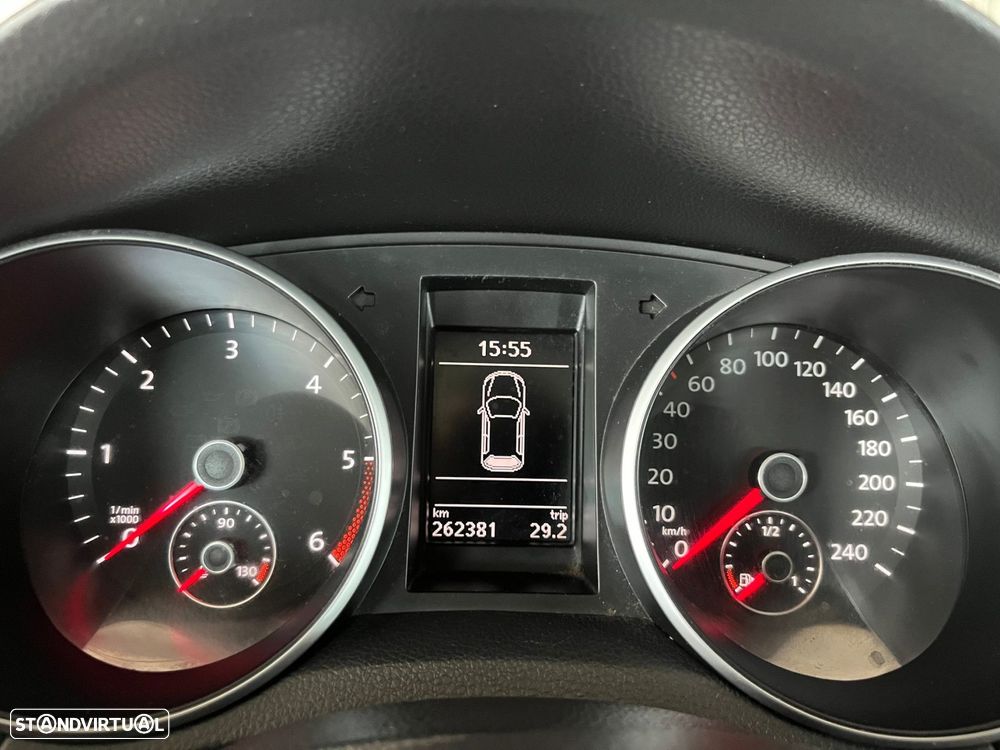 VW Golf Variant 1.6 TDi Confortline - 18