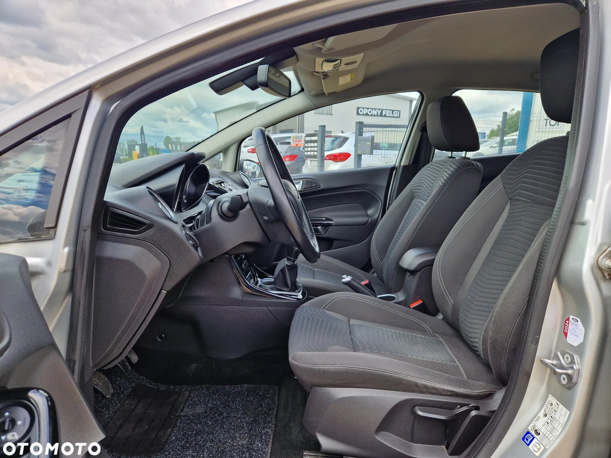 Ford Fiesta 1.0 EcoBoost Titanium - 10