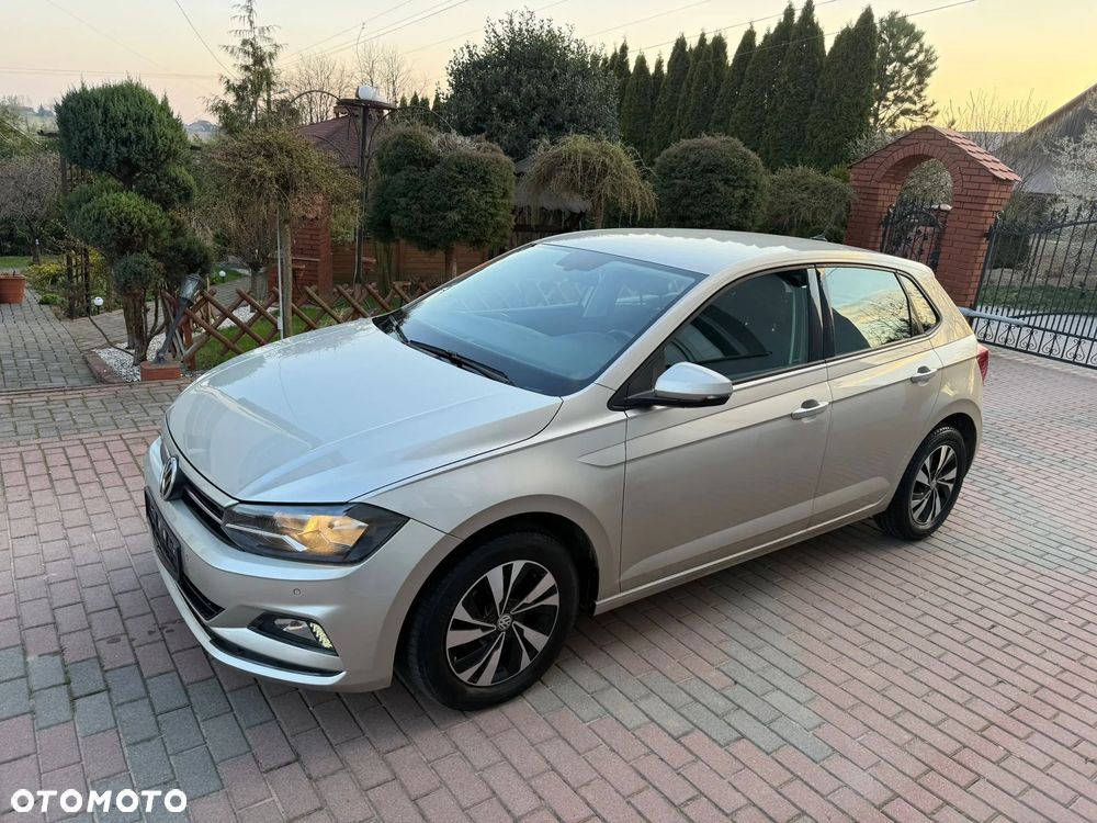 Volkswagen Polo - 4