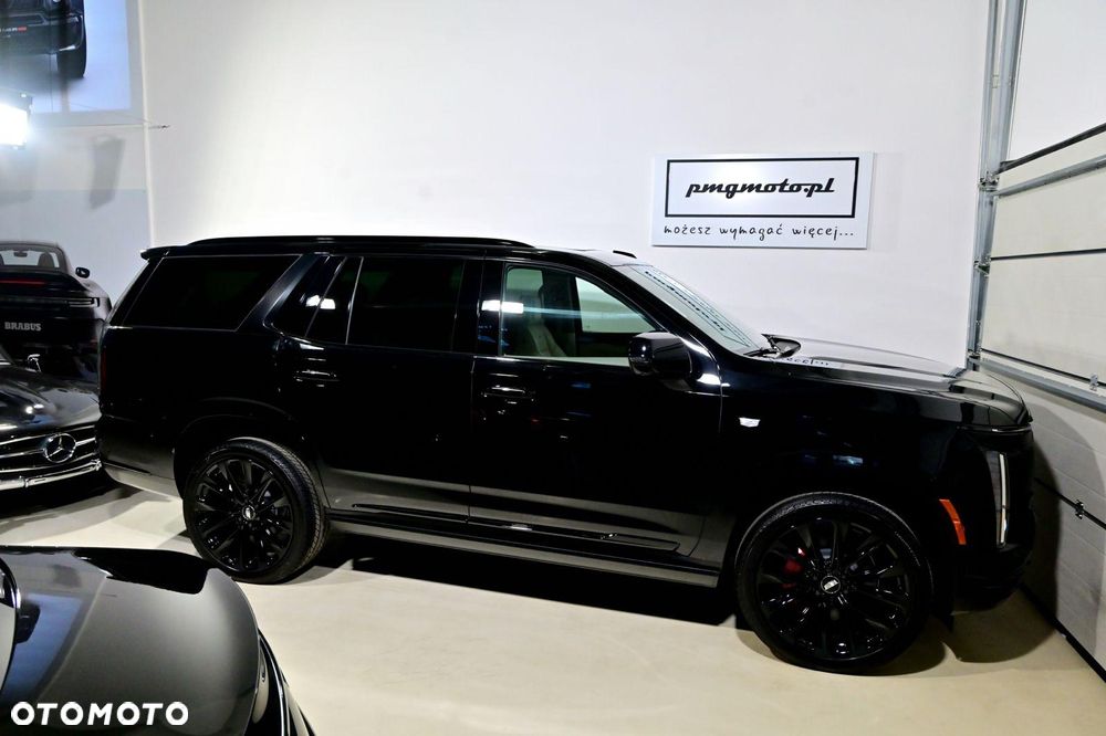 Cadillac Escalade - 6