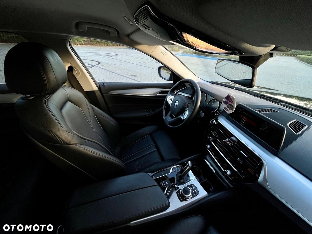 BMW Seria 5 518d - 5