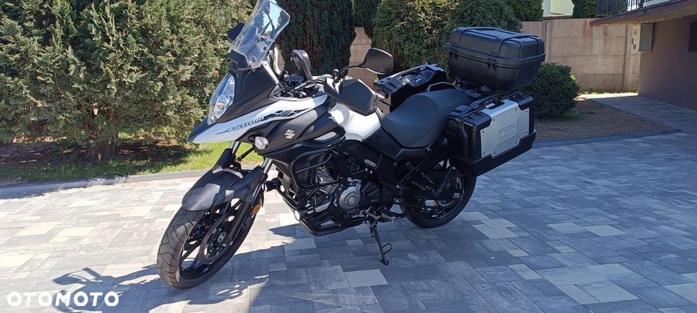 Suzuki V-STROM - 28