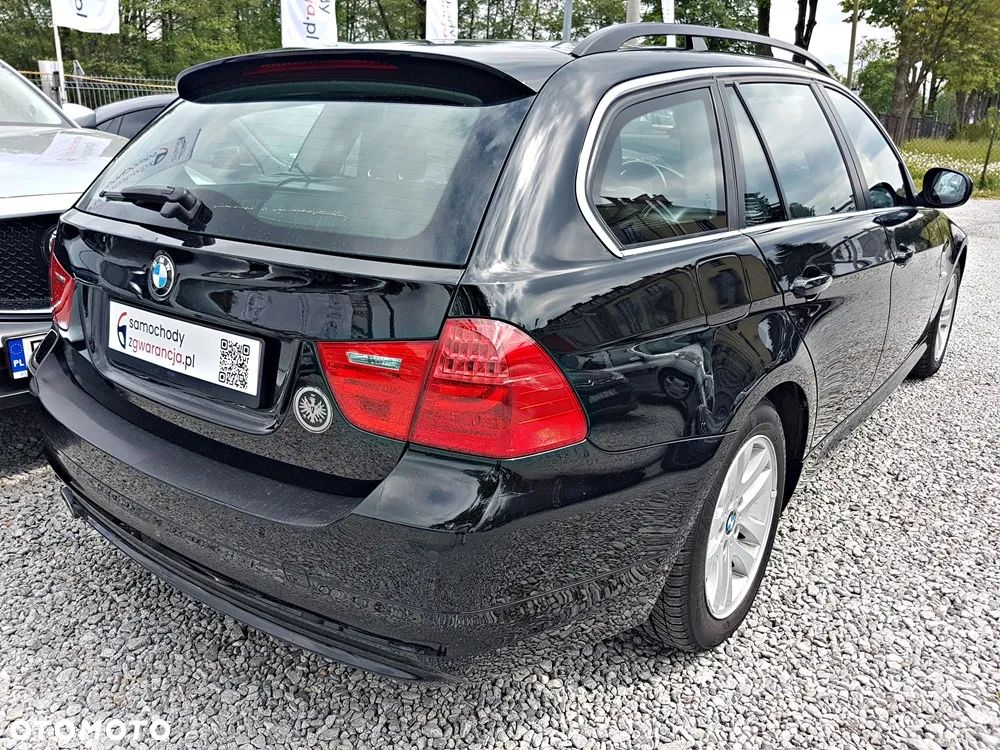BMW Seria 3 320d Efficient Dynamics - 8