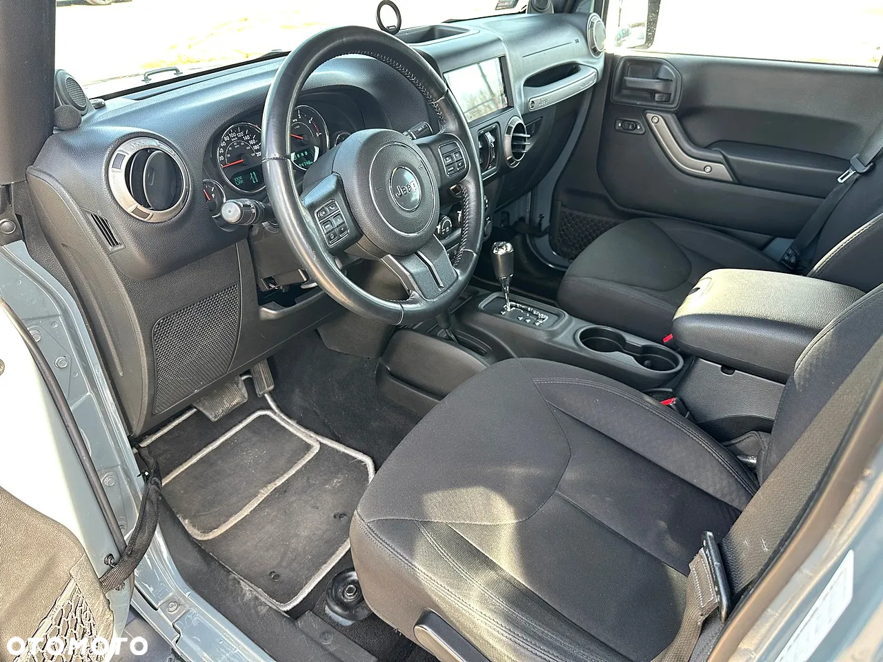 Jeep Wrangler 2.8 CRD Unlim Sport - 18