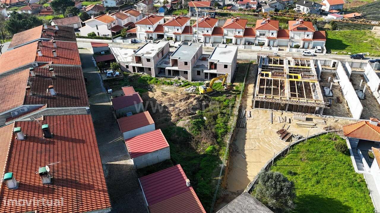 Moradia em Banda T3 / Marco de Canaveses, Vila Boa do Bispo - Grande imagem: 5/19
