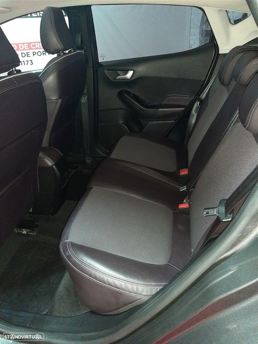 Ford Fiesta 1.5 TDCi Vignale - 26