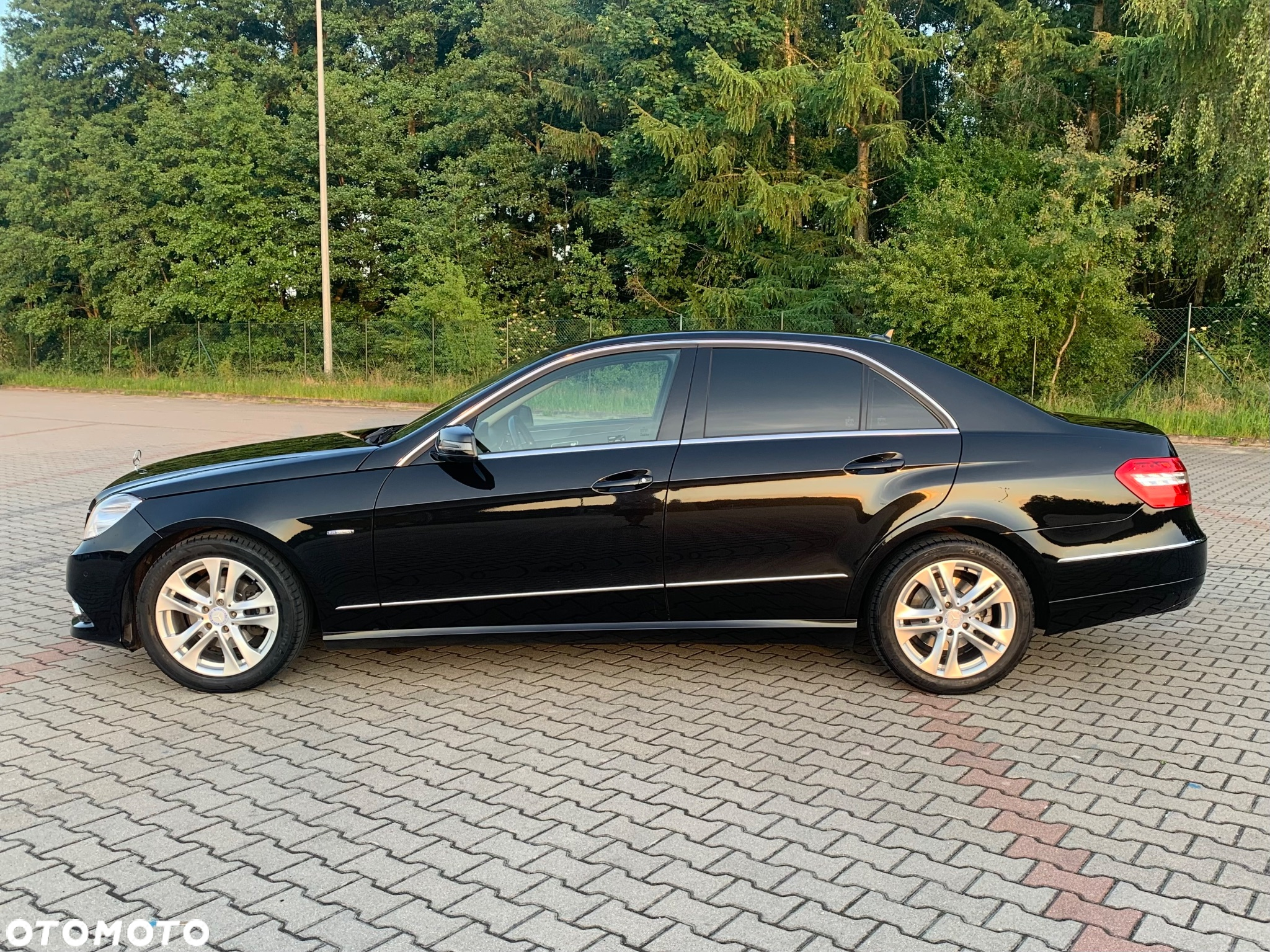 Mercedes-Benz Klasa E - 2