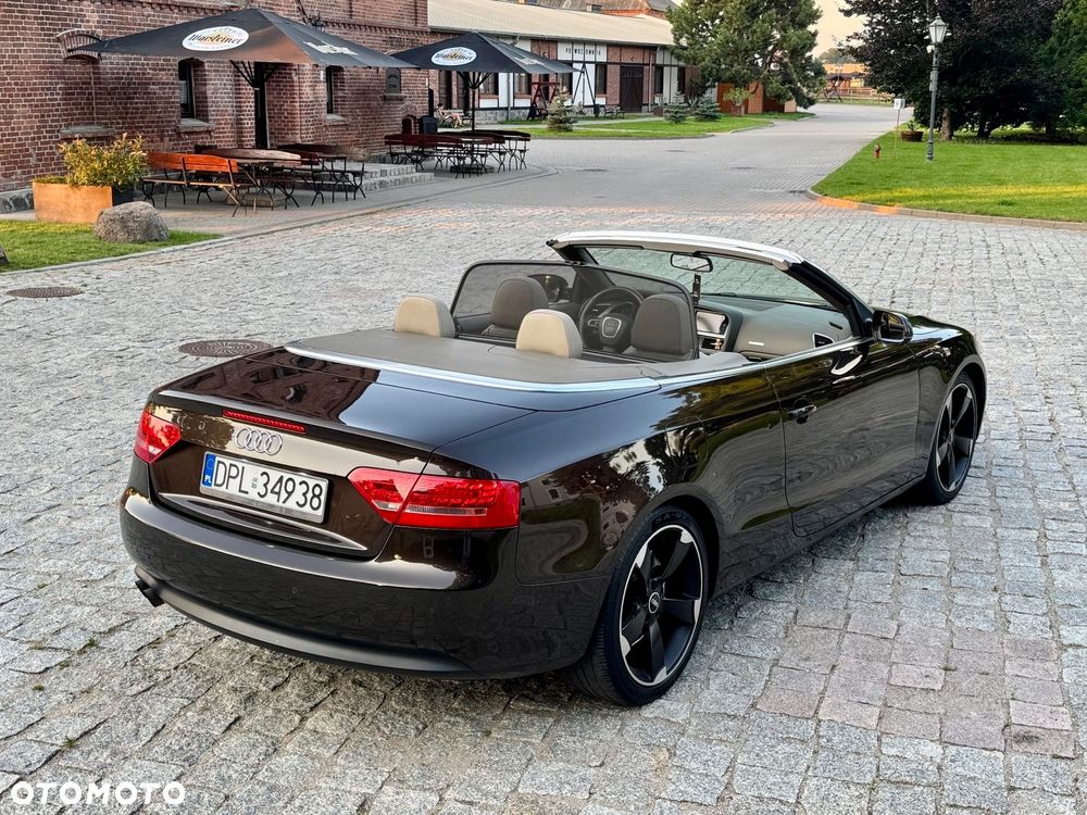 Audi A5 Cabrio - 17