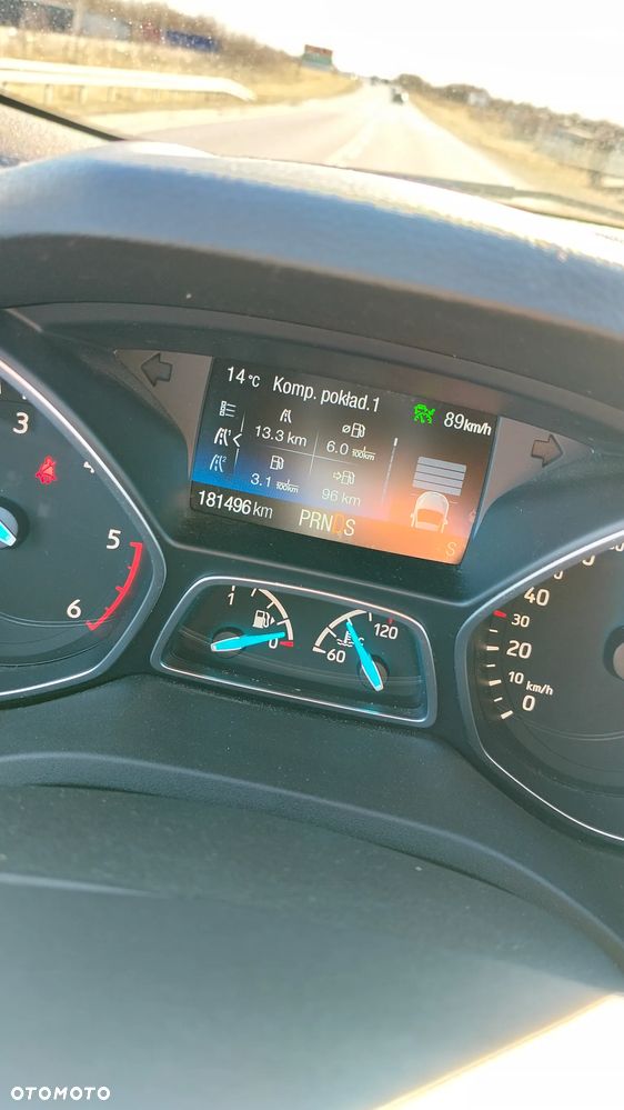 Ford Kuga 2.0 TDCi 4x4 ST-Line - 14