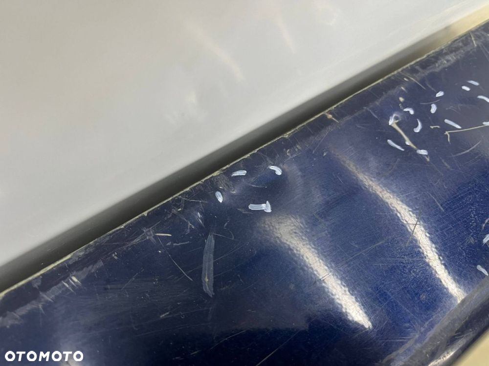 Klapa bagażnika Renault Alaskan 16r.- tylna burta - 12