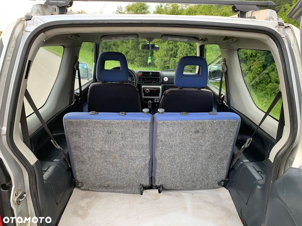 Suzuki Jimny - 26