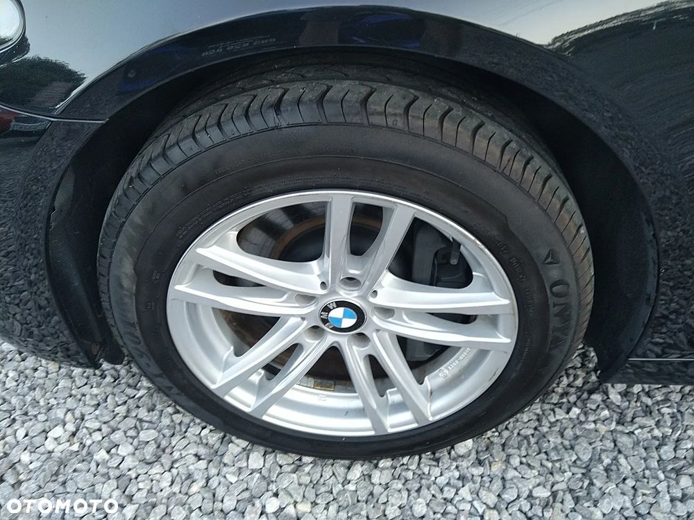 BMW Seria 5 530d xDrive - 10