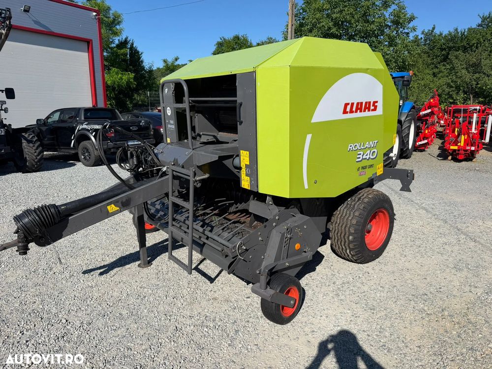 Claas Rollant 340 - 1