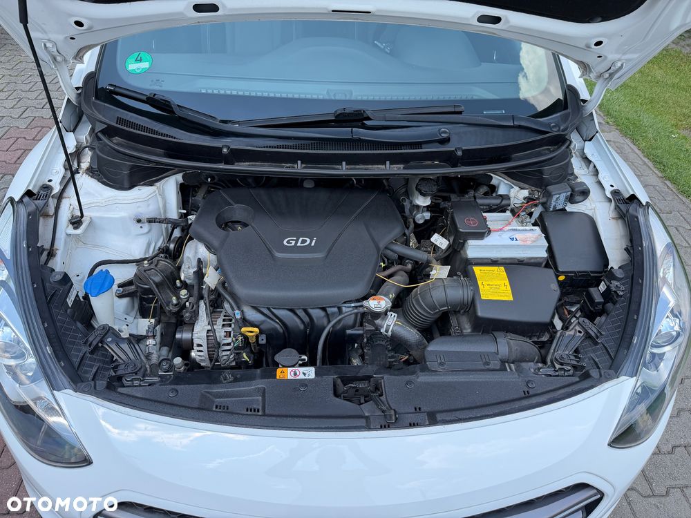 Hyundai i30 blue 1.6 GDI Passion - 12