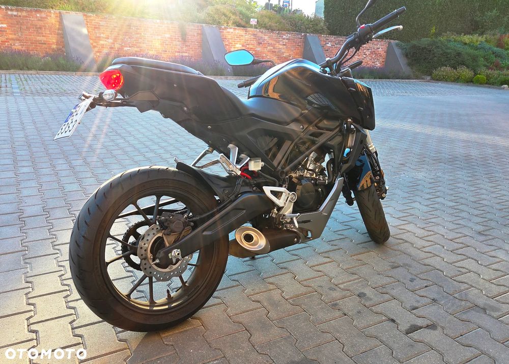 Honda CB - 4