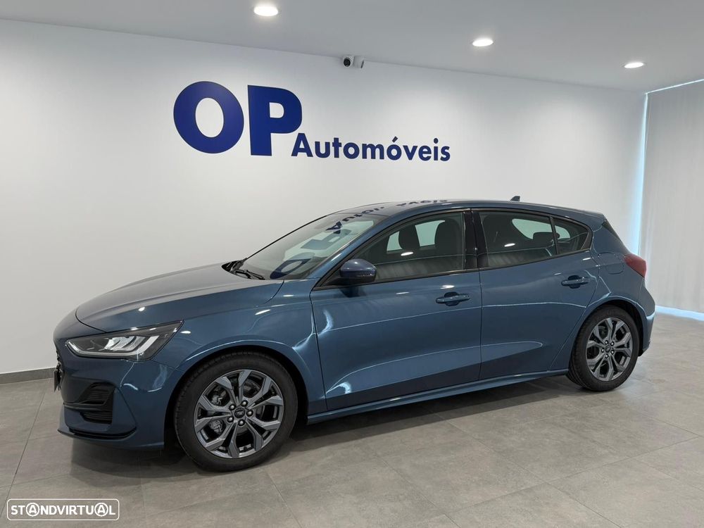 Ford Focus 1.0 EcoBoost MHEV ST-Line - 2