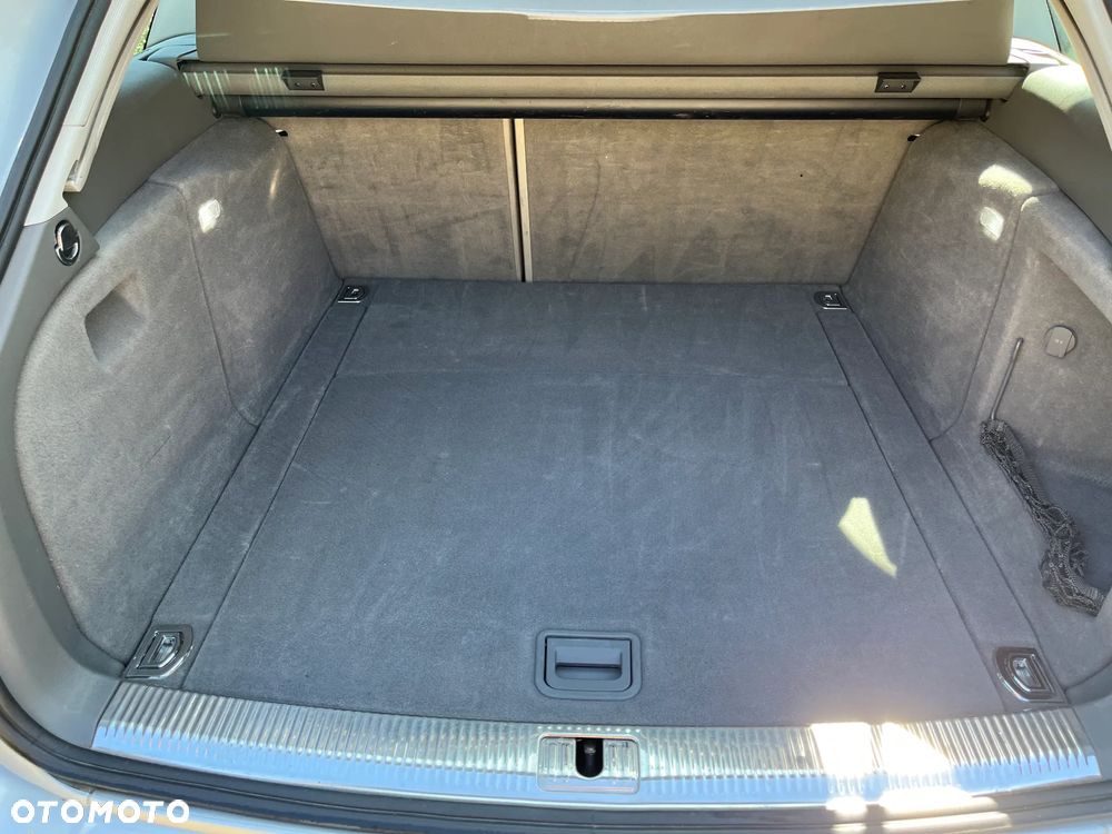 Audi A4 Avant 2.0 TDI DPF Attraction - 17
